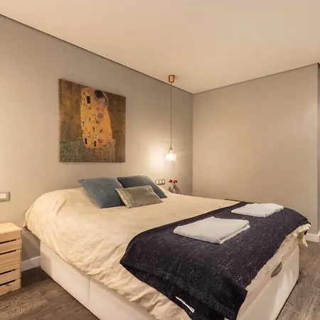 Pozas By Kyosai בילבאו