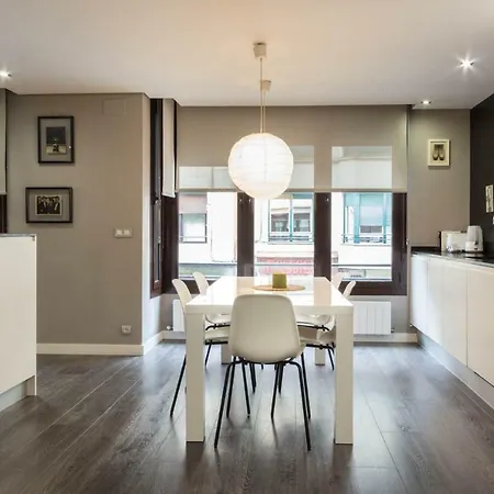 Pozas By Kyosai * בילבאו